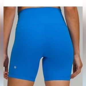 Lululemon TRAIN High-rise short